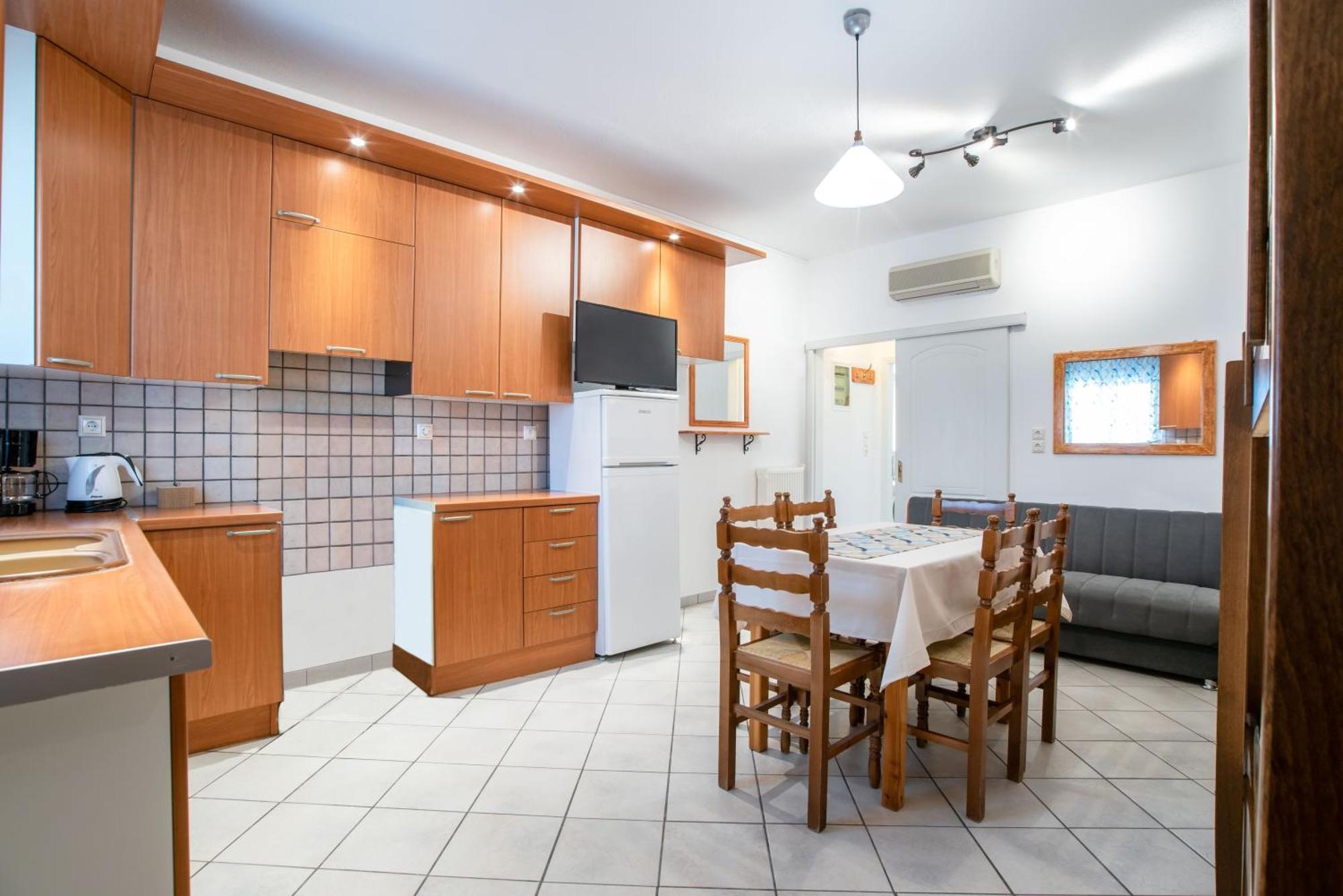 Kontaratos Studios & Apartments Парікія Екстер'єр фото